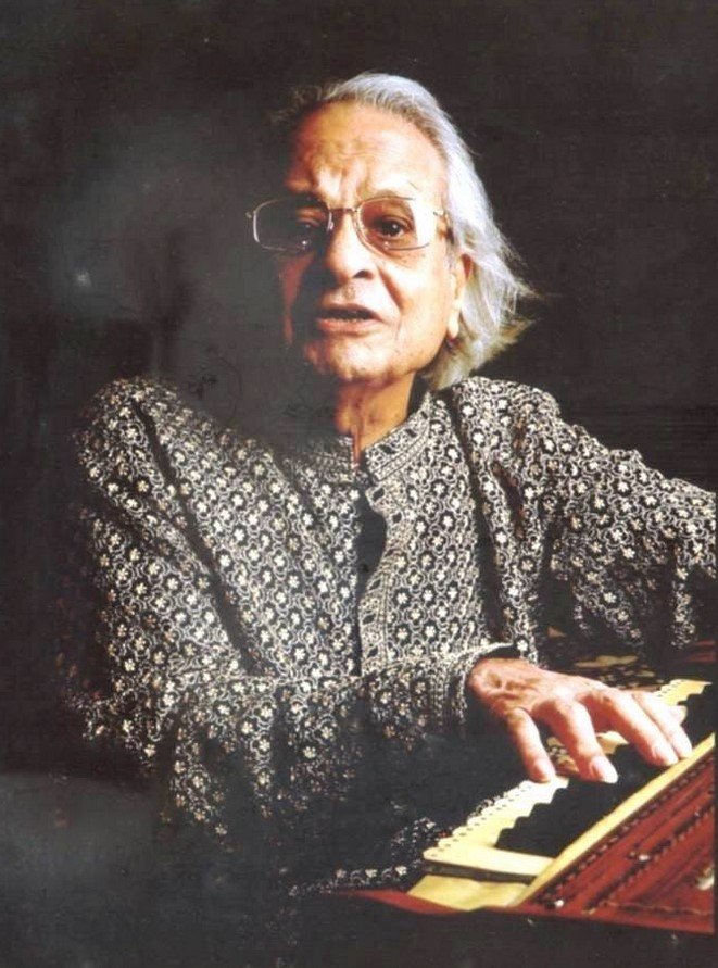 Srinivas Khale - Wikiunfold